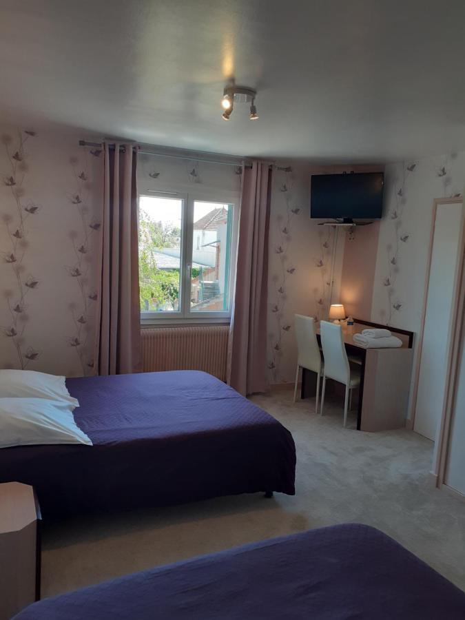 Logis Au Puits Enchante Saint-Martin-en-Bresse Exterior foto
